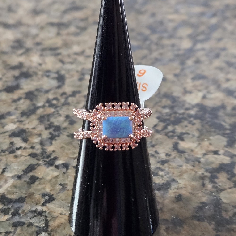 Bomb Party RBP5364 "A Majestic Moment" Cornflower Blue Fire Opal Rose Gold Sz 6